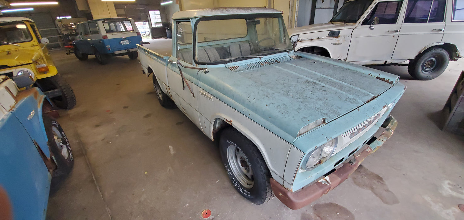 1966 Toyota Stout 1900 Pickup (RK41)