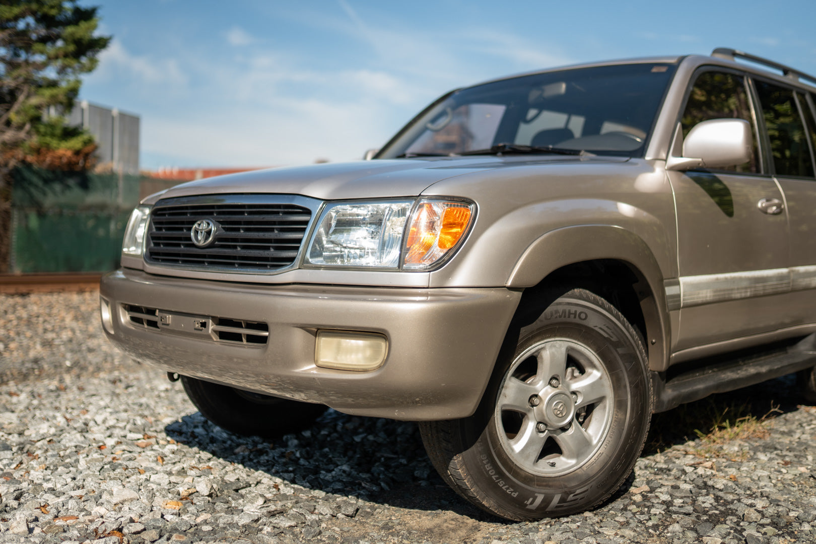 1998 Toyota Land Cruiser UZJ100 Factory Rear Locker Well Maintained Runs Great!