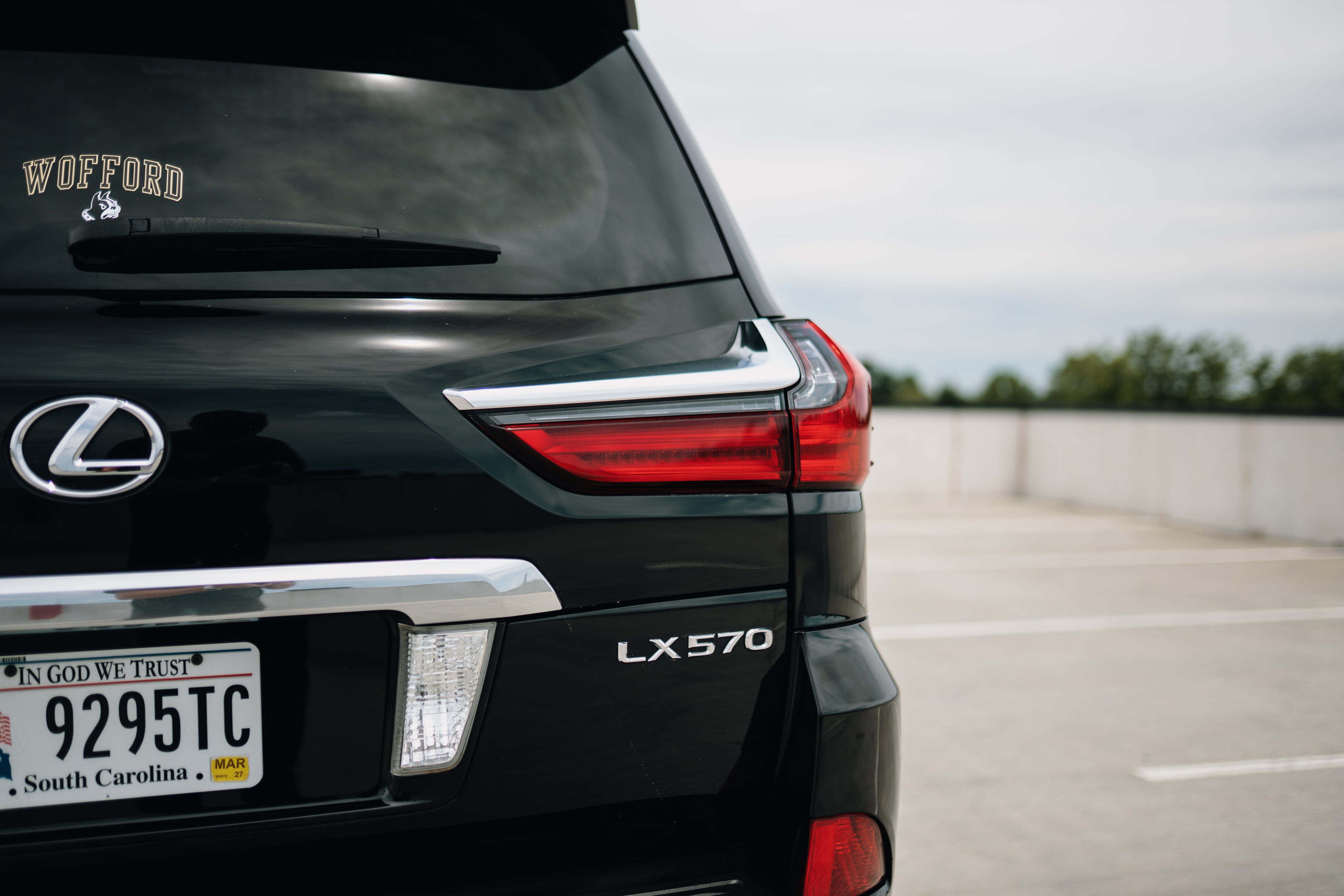 2016 Lexus LX570 Low Miles 102K Runs Great VERY Clean!