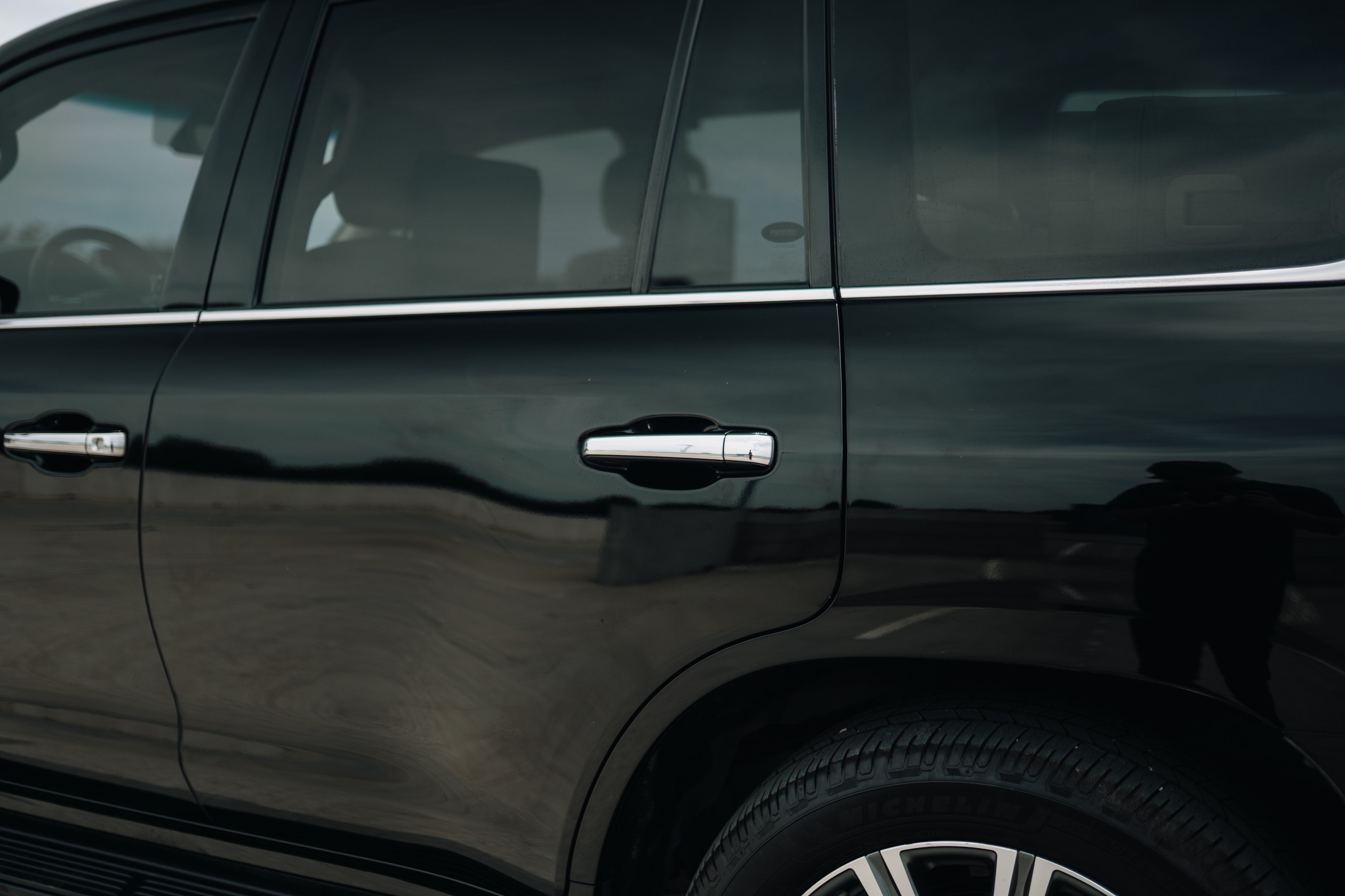 2016 Lexus LX570 Low Miles 102K Runs Great VERY Clean!