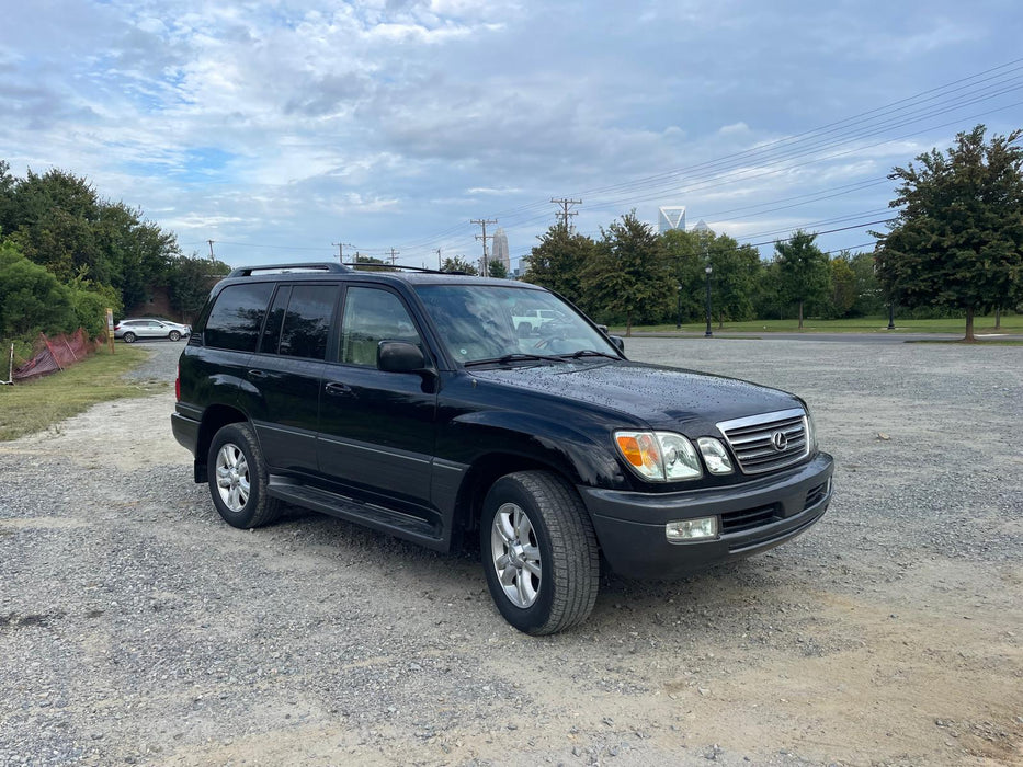 2005 Lexus LX470 One Family Owner Low Miles 151K Runs Great!