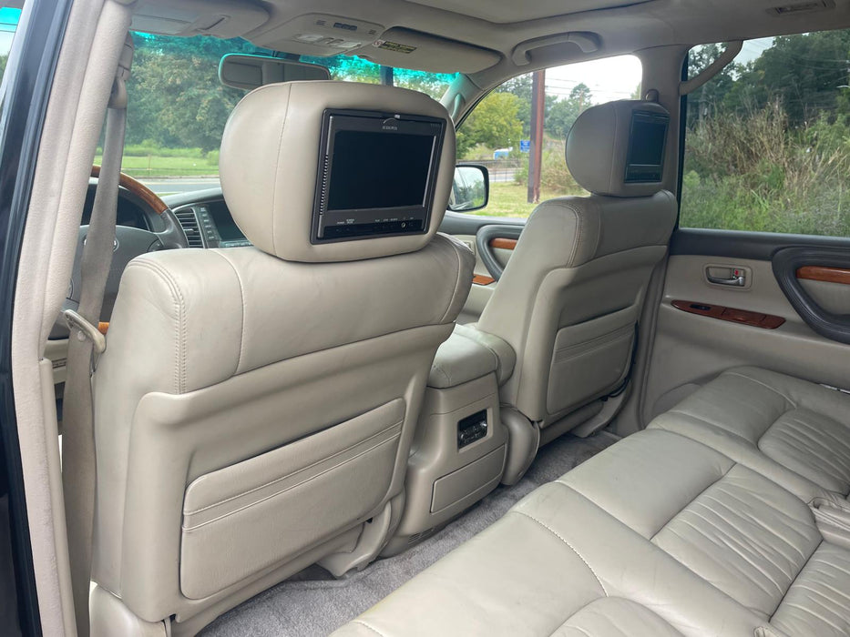 2005 Lexus LX470 One Family Owner Low Miles 151K Runs Great!