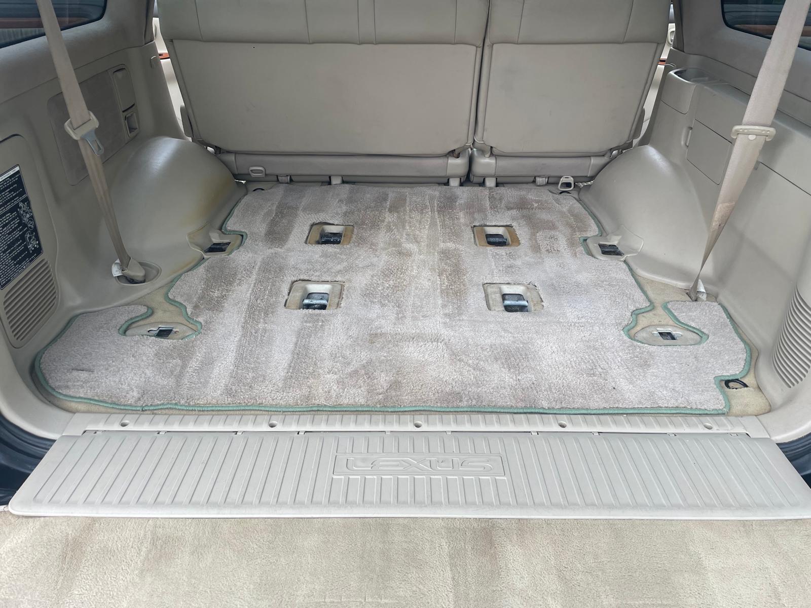 2005 Lexus LX470 One Family Owner Low Miles 151K Runs Great!