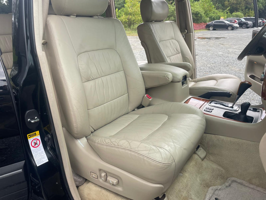 2005 Lexus LX470 One Family Owner Low Miles 151K Runs Great!