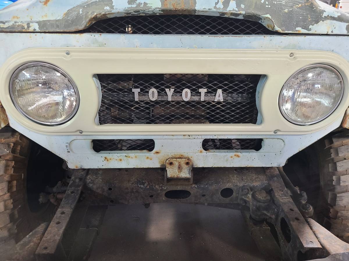 1971 Toyota FJ40 Land Cruiser Project w/Title