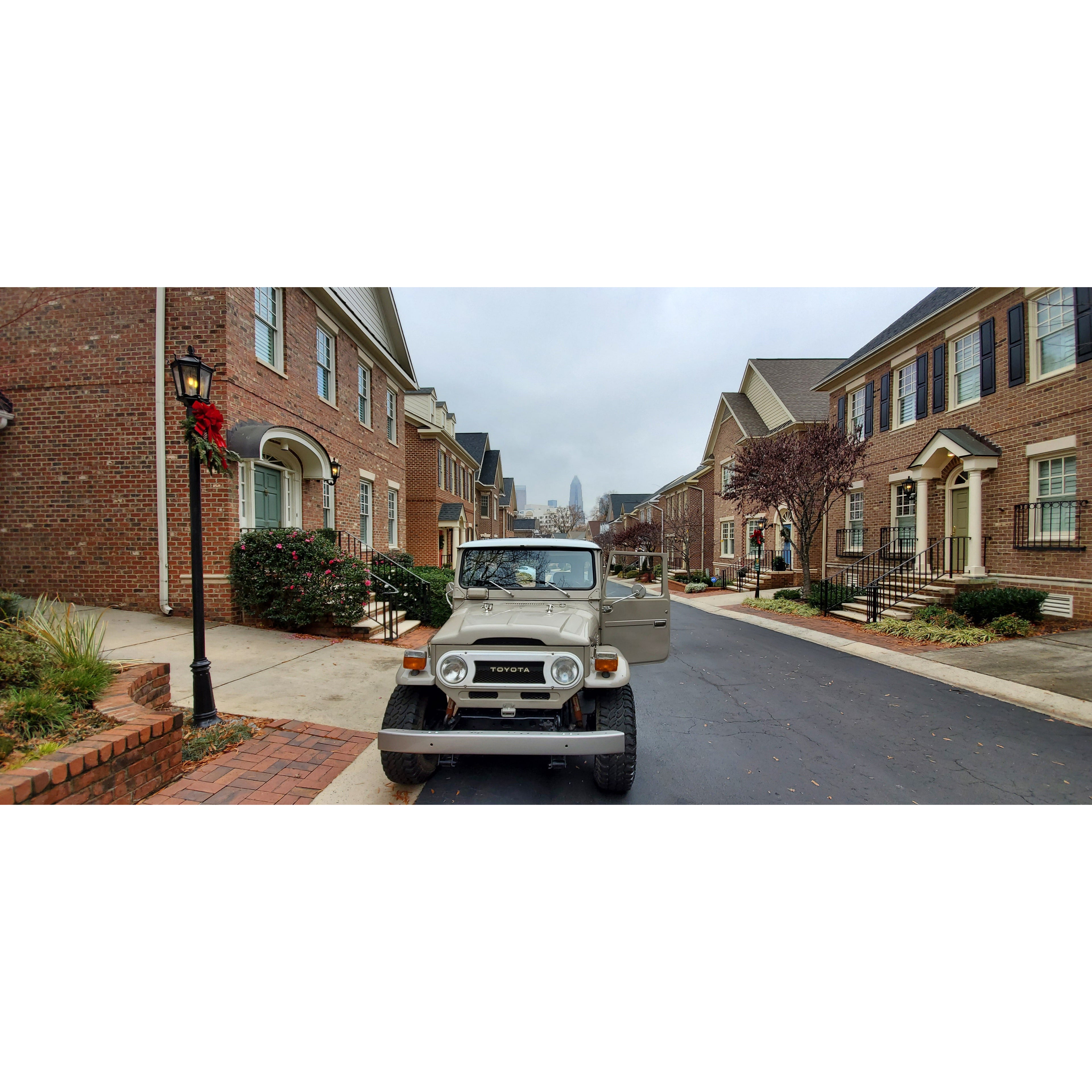 1976 Toyota FJ40 Land Cruiser 4.3L Vortec H55 5 Speed