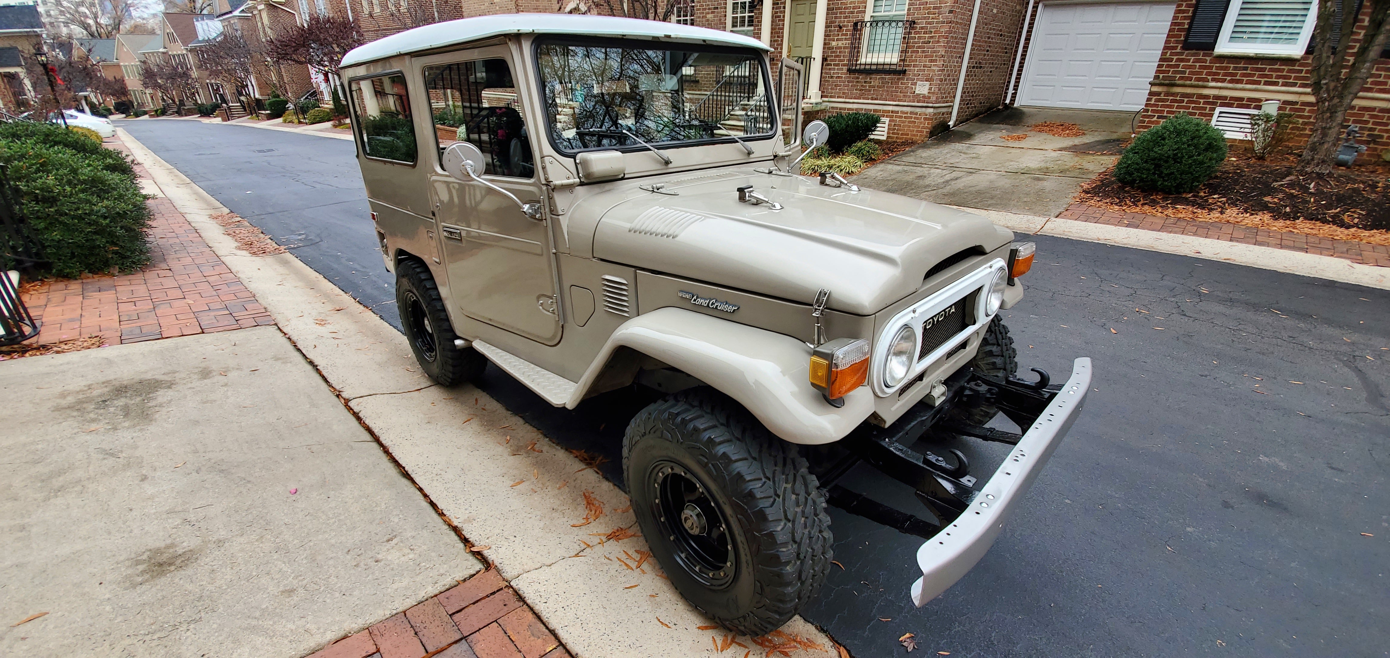 1976 Toyota FJ40 Land Cruiser 4.3L Vortec H55 5 Speed – Heritage