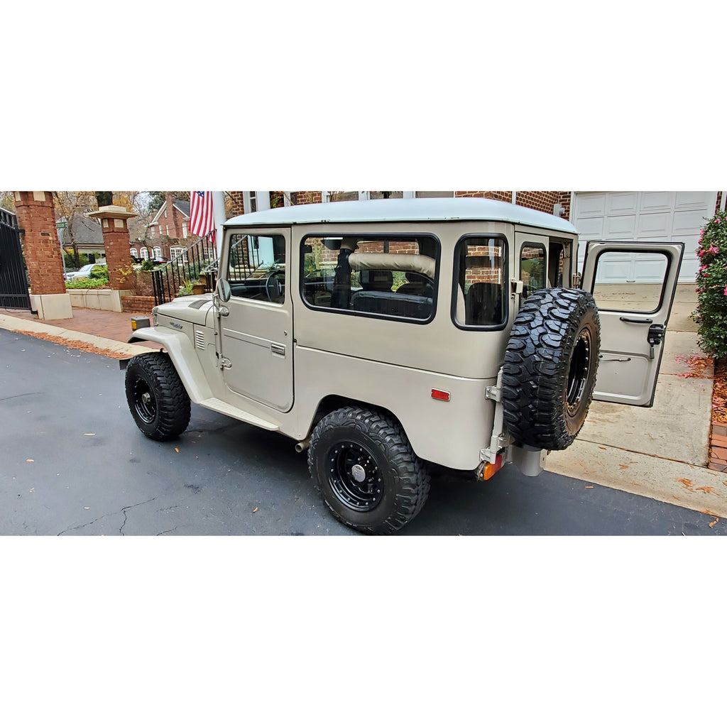 1976 Toyota FJ40 Land Cruiser 4.3L Vortec H55 5 Speed