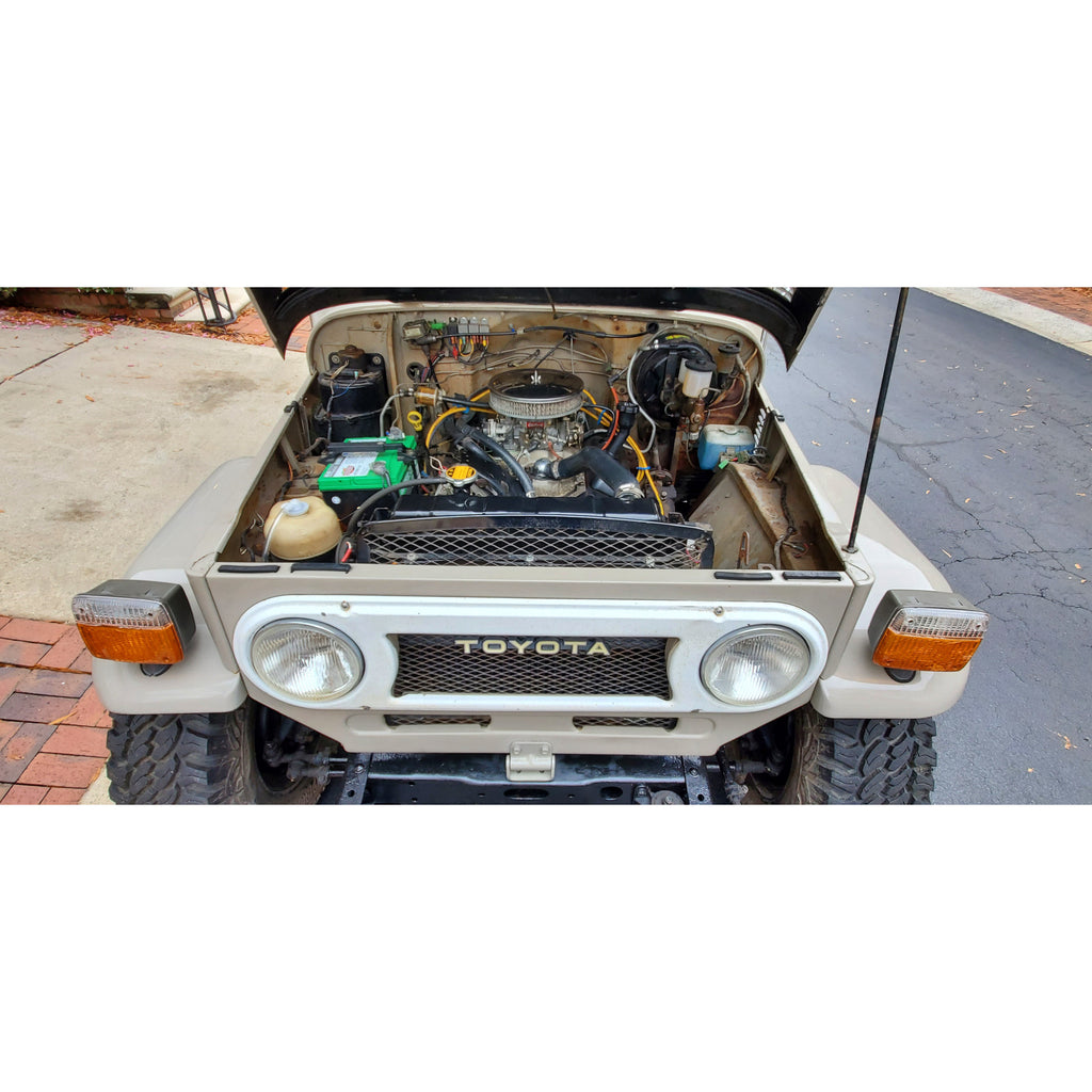 1976 Toyota FJ40 Land Cruiser 4.3L Vortec H55 5 Speed