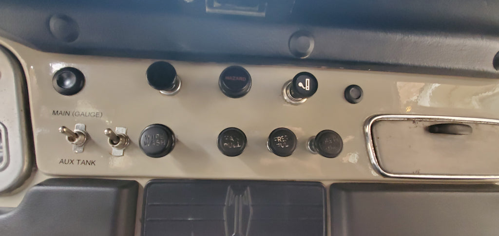 1976 Toyota FJ40 Land Cruiser 4.3L Vortec H55 5 Speed